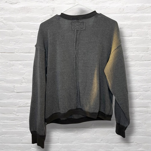 ⭐️ We the Free People Anyway Tee V Wrap Raw Edge Surplice Lagenlook Sweatshirt - Picture 4 of 13